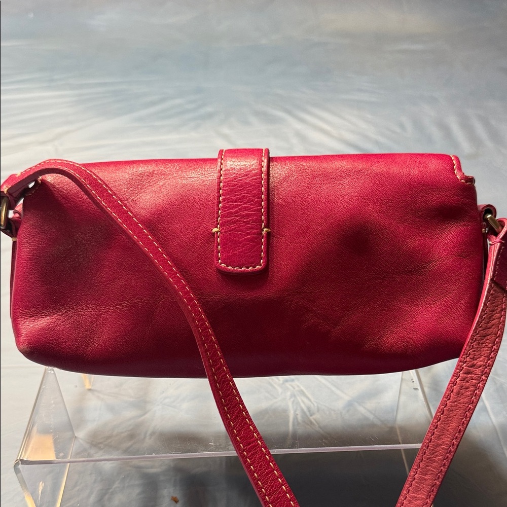 Dooney & Bourke Pink Shoulder Bag with Heart Buckle - Picture 4 of 7